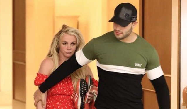 Descuidada y desaliñada, así dejó Britney Spears el centro psiquiátrico