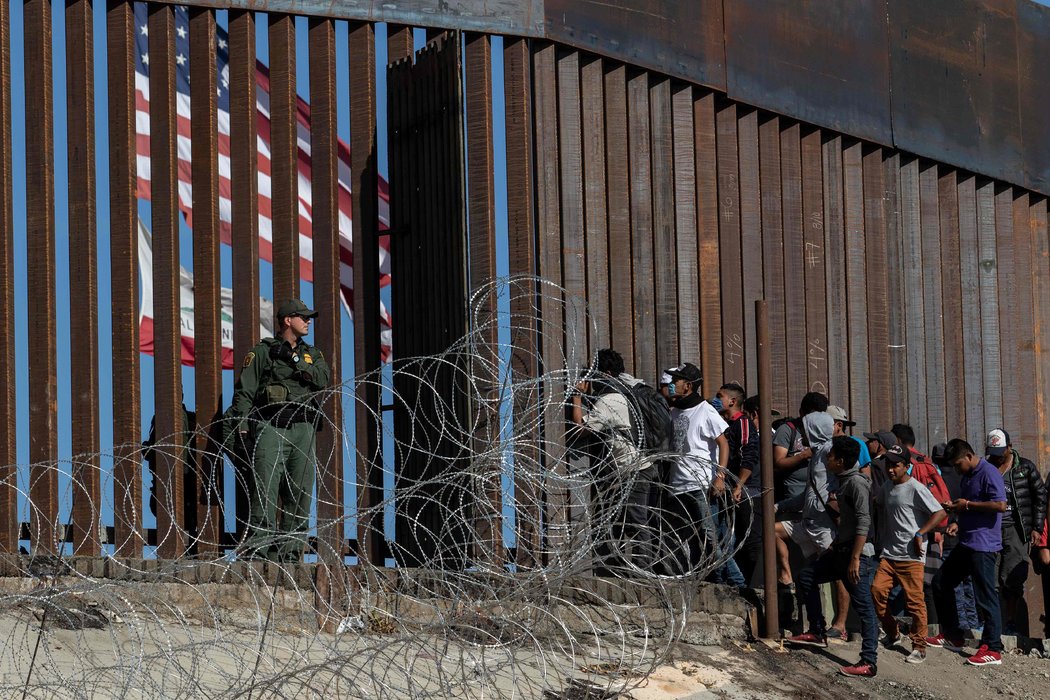Trump enviará 750 agentes a la frontera con México