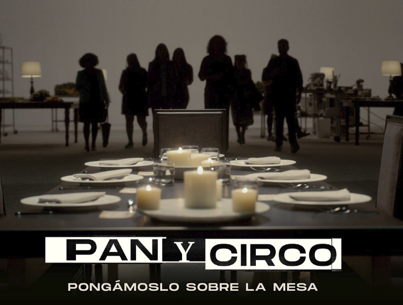 Pan y Circo Diego Luna
