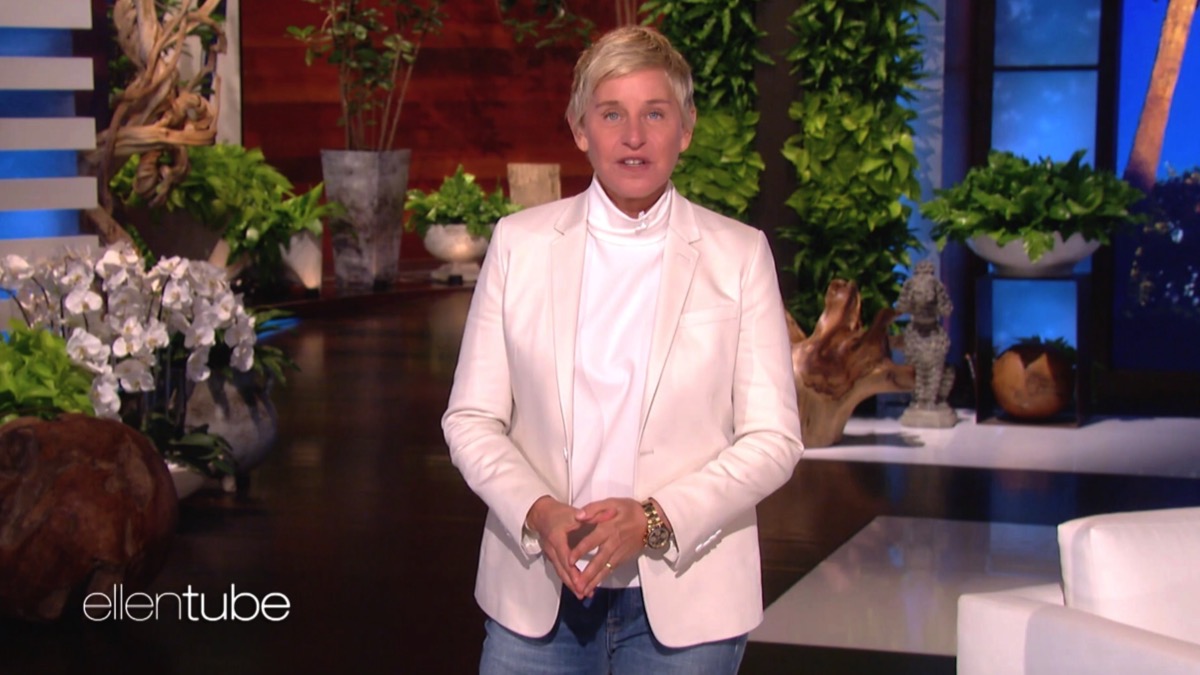 Ellen DeGeneres pide disculpas