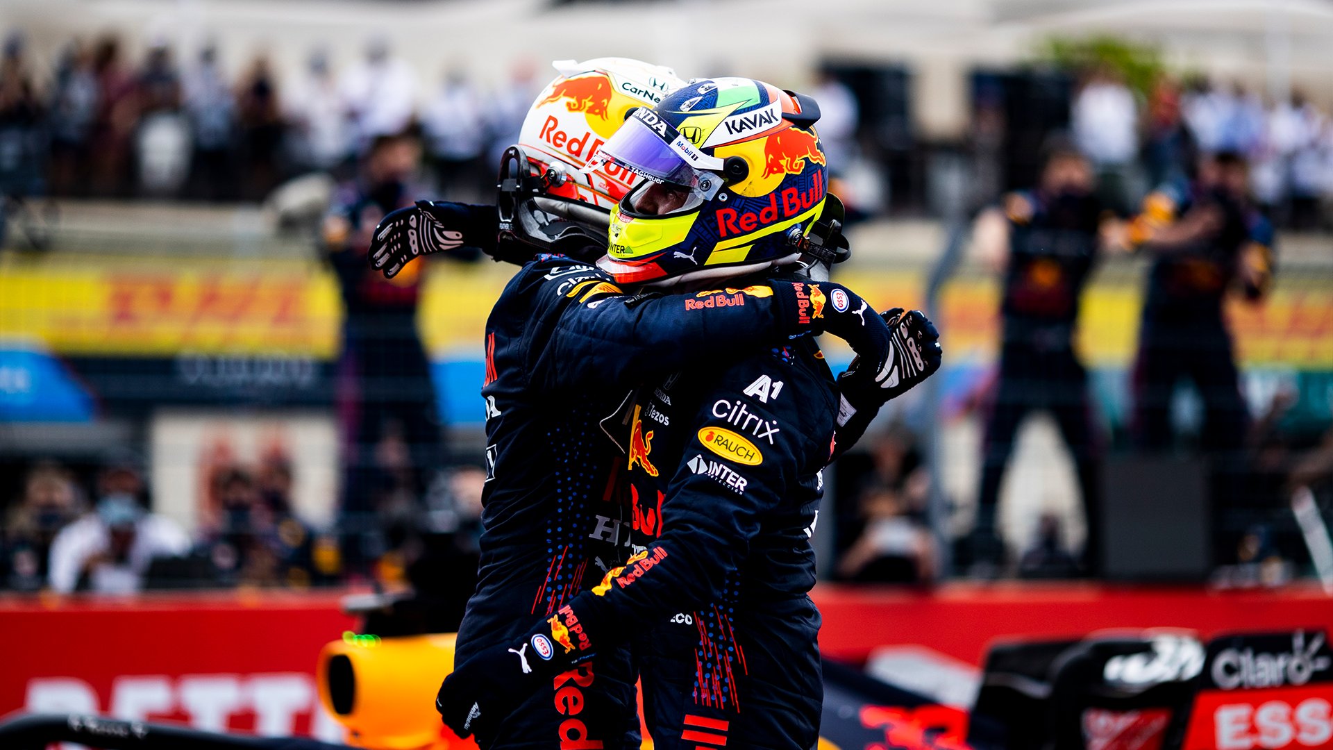 Max Verstappen gana el Gran Premio de Francia y Sergio Pérez sube al