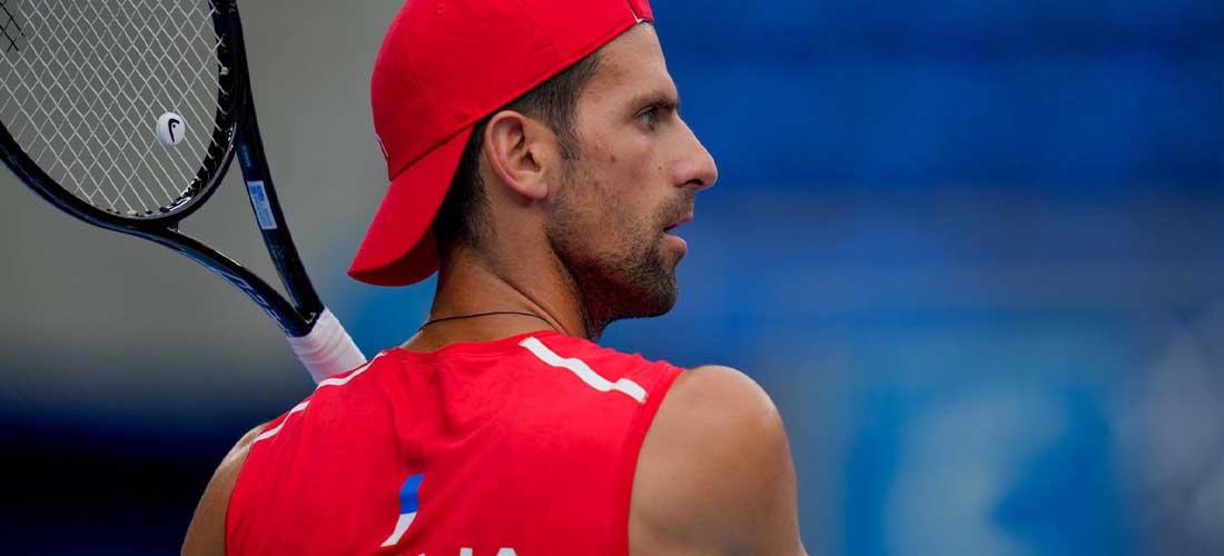 Novak Djokovic avanza sin problemas a cuartos de final en Tokio 2020