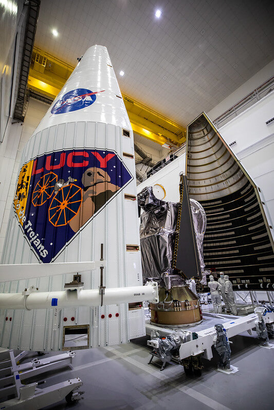 Cohete Lucy de la NASA despegará el16 de Octubre (Twitter: @cosmosapiens)