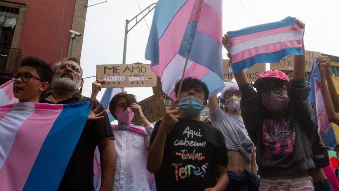 Oaxaca permitirá que adolescentes puedan elegir su identidad de género