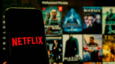 Netflix precio plan con anuncios