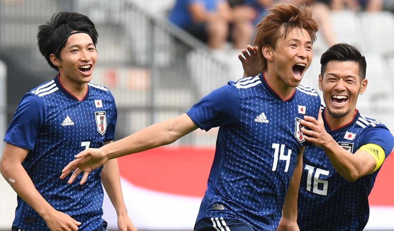 Japón remonta y vence a Alemania