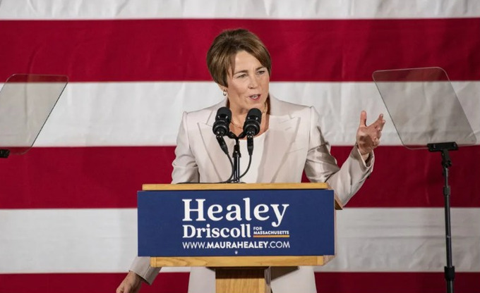 Maura Healey será la primera gobernadora abiertamente lesbiana en Estados Unidos