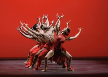 "Línea Recta", choreography by Annabelle Lopez Ochoa, Ballet Hispanico, New York City Center. Credit Photo: Erin Baiano