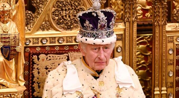 Carlos III pronuncia su primer 'Discurso del Rey'