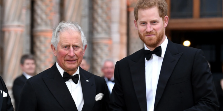 príncipe Harry visita al rey Carlos III