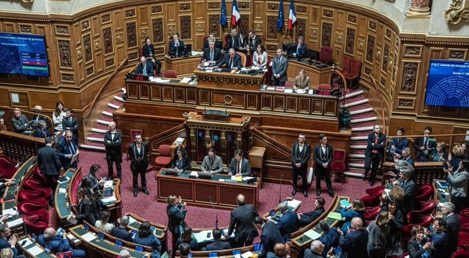 Francia, a un paso de consagrar el derecho al aborto en la Constitución