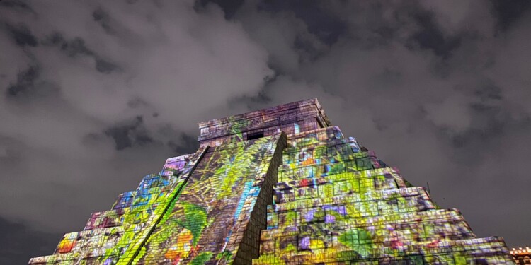 Videomapping Memoria Luminosa fue vista por unos 980 mil asistentes