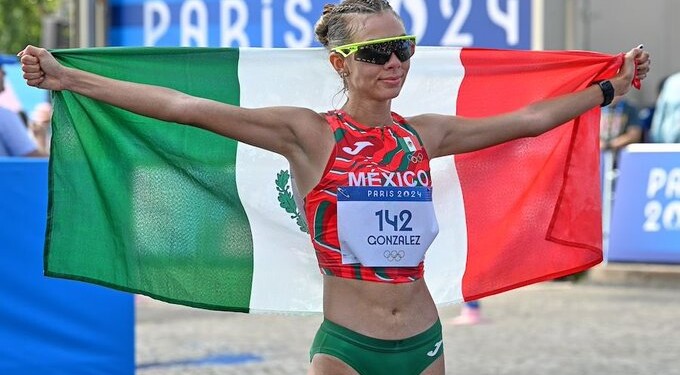 Alegna González logra el quinto lugar en marcha 20km en París 2024