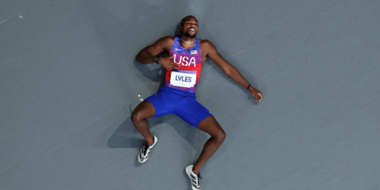 Noah Lyles corrió la final de 200 metros contagiado de COVID 19