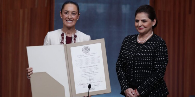 Claudia Sheinbaum ya es presidenta electa, le entregan constancia de mayoría