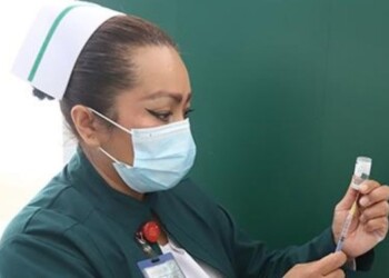 IMSS se suma a la campaña de vacunación contra la influenza y la Covid-19