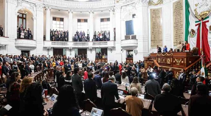 Rinden protesta los 16 alcaldes de la Ciudad de México