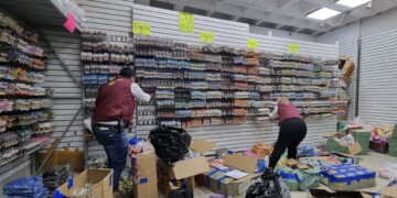 Decomisan más de 90 mil piezas piratas en Plaza Izazaga 89