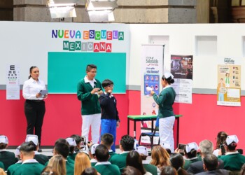 Lanzan la Estrategia Nacional 'Vive Saludable, Vive Feliz' para promover hábitos saludables en escuelas primarias públicas de México.