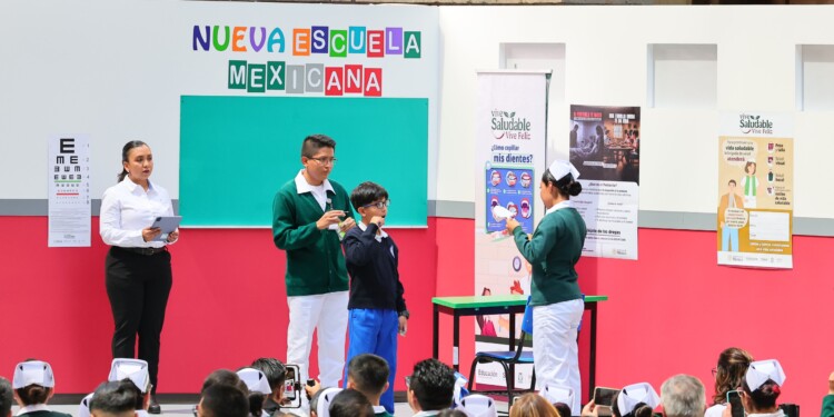 Lanzan la Estrategia Nacional 'Vive Saludable, Vive Feliz' para promover hábitos saludables en escuelas primarias públicas de México.