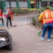 Trabajadores y vecinos participan en la jornada ‘Limpia Cuauhtémoc’ encabezada por la alcaldesa Alessandra Rojo de la Vega en la colonia Doctores, como parte de la recuperación del espacio público.