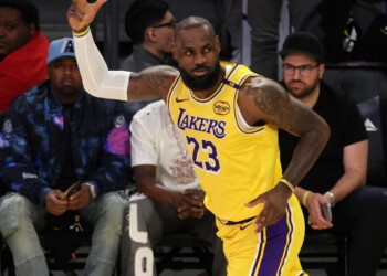 LeBron James, el primer jugador que alcanza los 50 mil puntos en la NBA