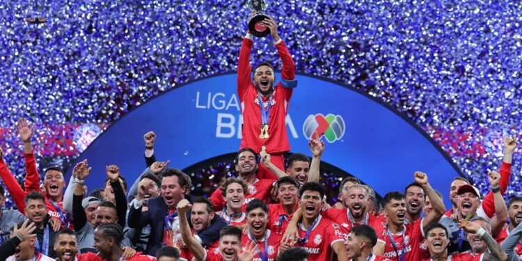 toluca, campeón