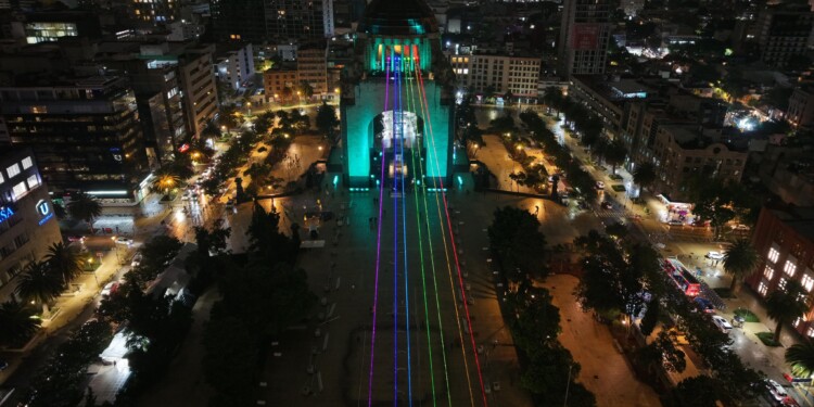 CDMX se ilumina con los colores del Orgullo LGBTQ+🌈