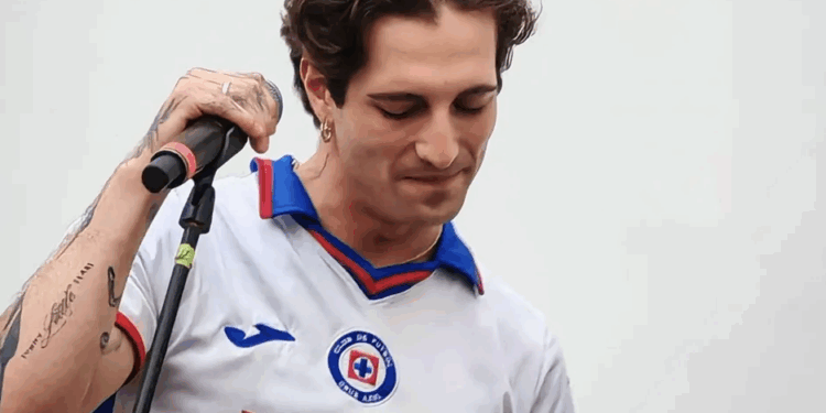 Damiano David se viste de "La Máquina" y provoca euforia