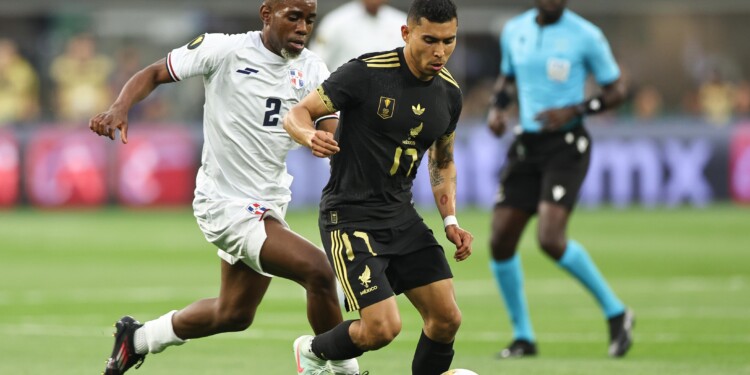 México vence a República Dominicana en la Copa Oro