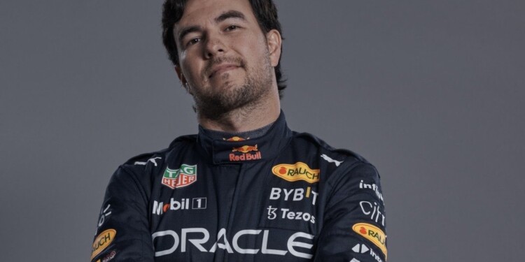 Checo Pérez regresa a la Fórmula 1
