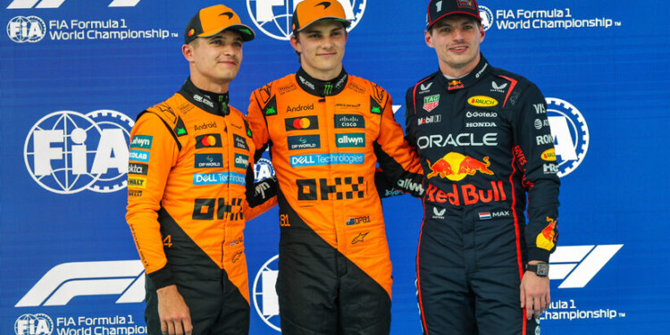 BARCELONA, SPAIN - MAY 31: Oscar Piastri of Australia and McLaren, Lando Norris of Great Britain and McLaren and Max Verstappen of Netherlands and Oracle Red Bull Racing pose for a photograph in Parc ferme as they mark the front three for tomorrow's race during qualifying ahead of the F1 Grand Prix of Spain at Circuit de Barcelona-Catalunya on May 31, 2025 in Barcelona, Spain. (Photo by Kym Illman/Getty Images)