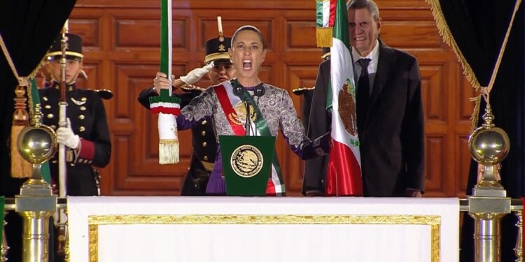 Claudia Sheinbaum da histórico Grito de Independencia
