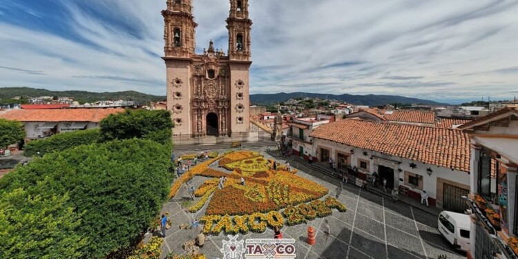 Taxco se alista para el Festival de Macarios, Catrinas y Día de Muertos 2025,